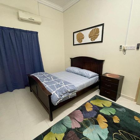 No 61 Nazirin Homestay Tmn Indah Raya 2 Manjung Лумут Экстерьер фото